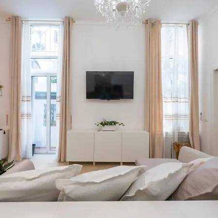 Luxury White Loft Orti 14 Apartment Milan