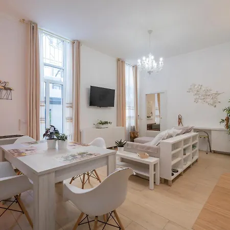 Διαμέρισμα Luxury White Loft Orti 14