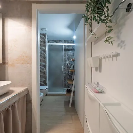 Διαμέρισμα Luxury White Loft Orti 14 *